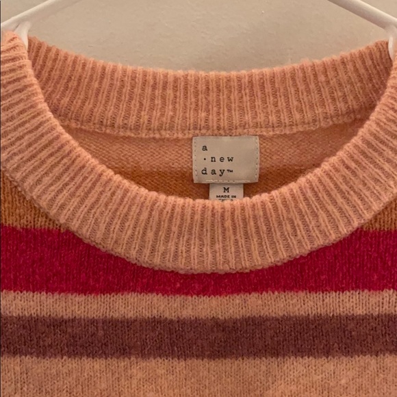 Sweater - Picture 3 of 3